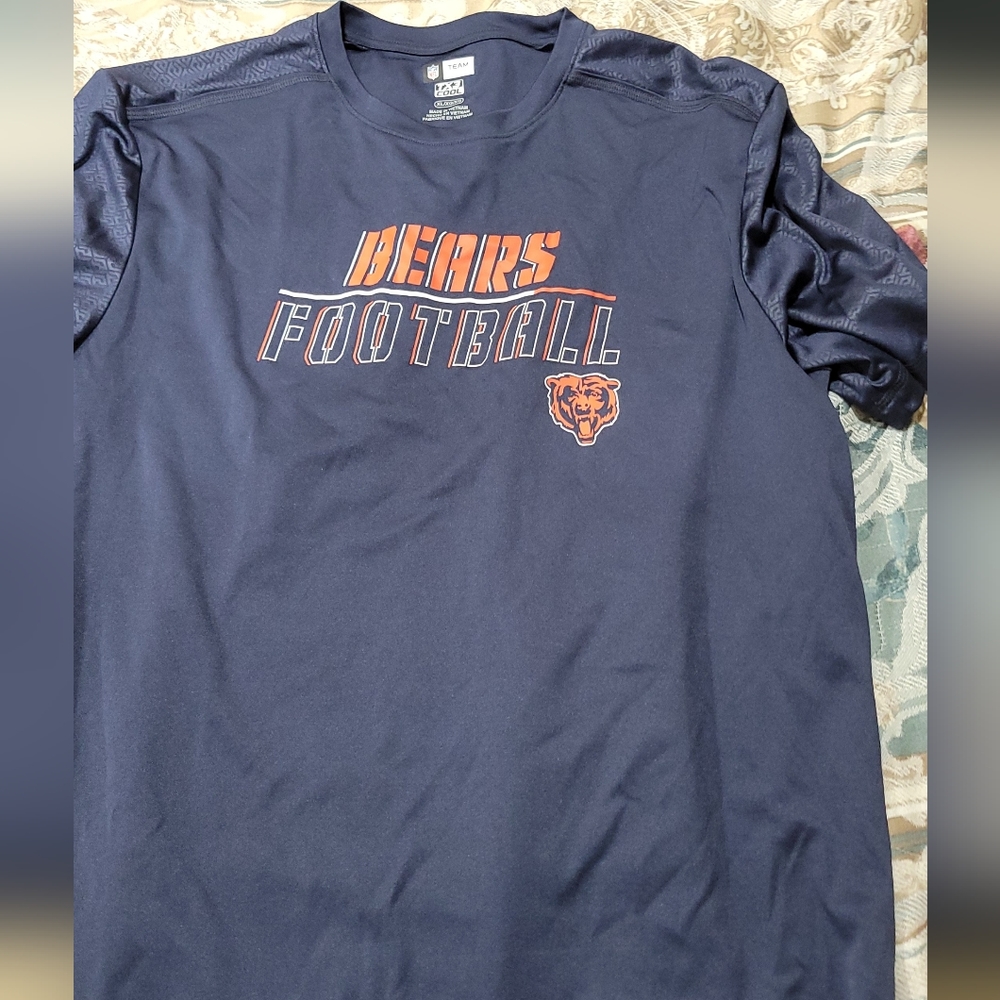 Nfl bears tee